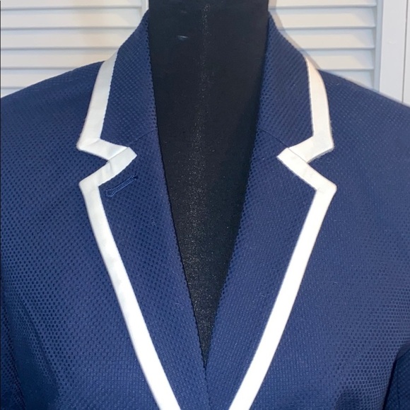 Navy Blue Tailored Jacket size 10P NWT blazer - Picture 3 of 9